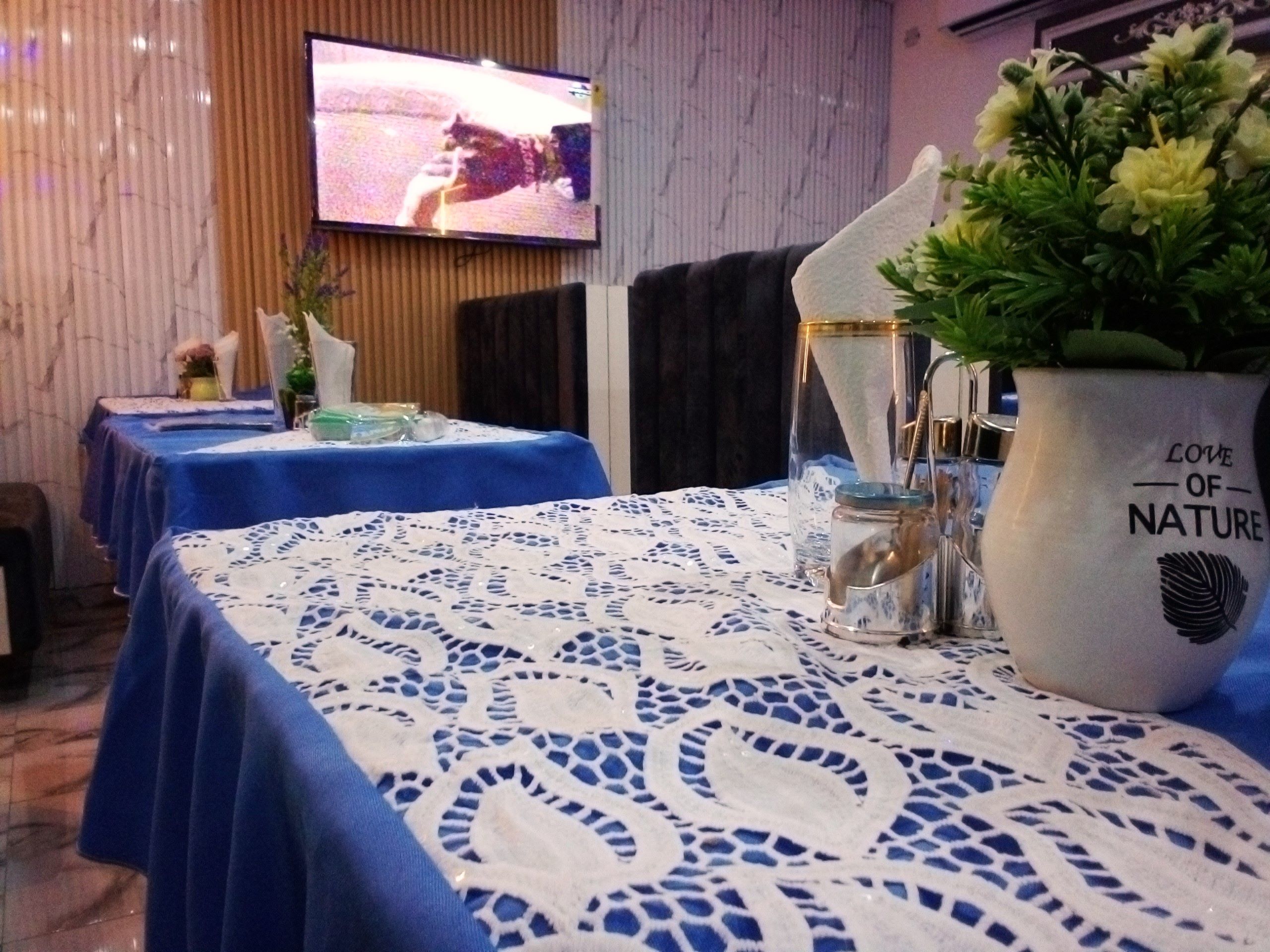 Dinning